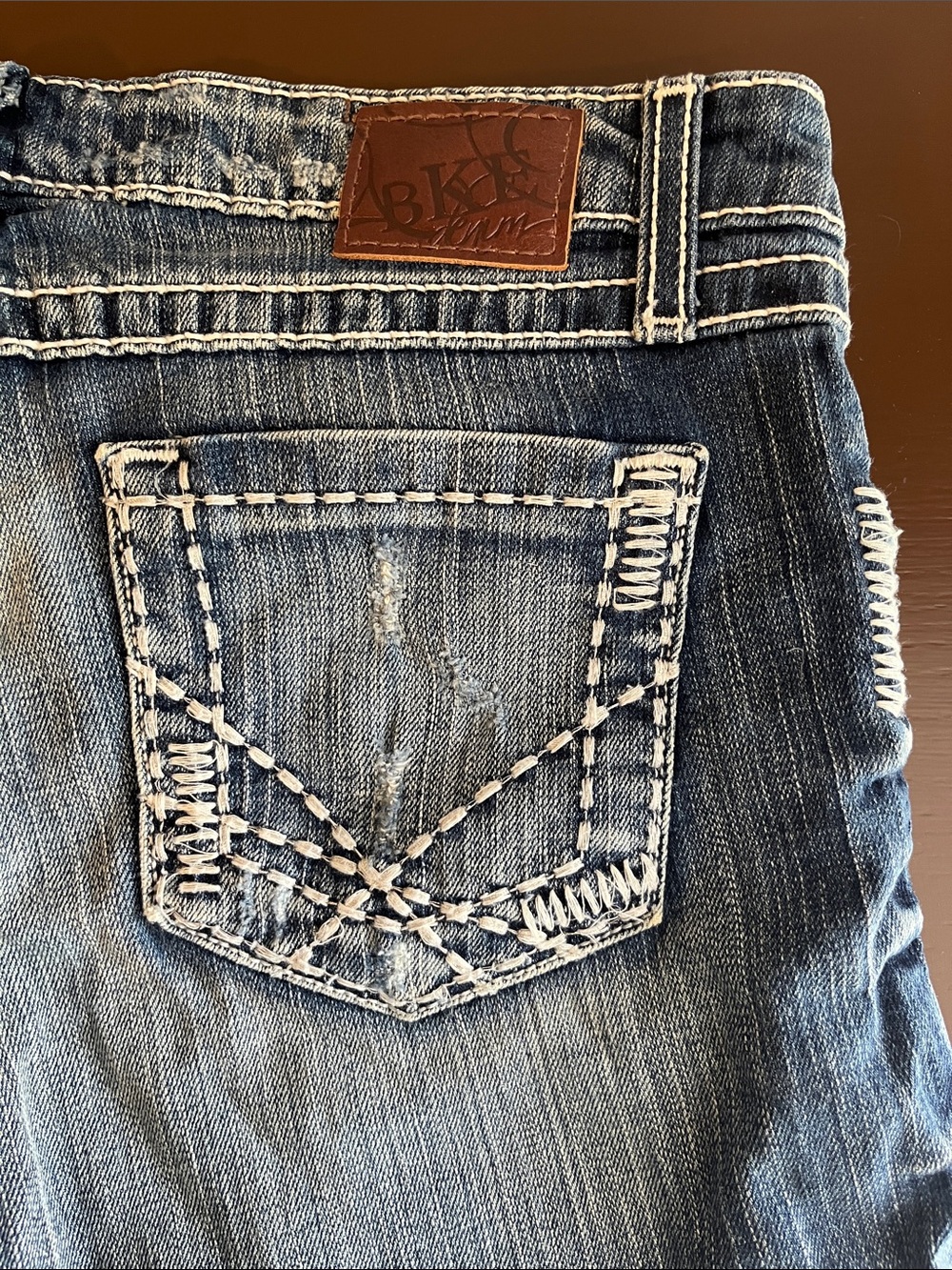BKE Women's Blue Distressed Denim Shorts - Picture 4 of 6